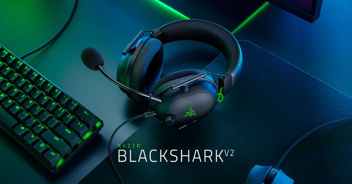 Best Cyber Monday deals Razer product image of a pro headset.