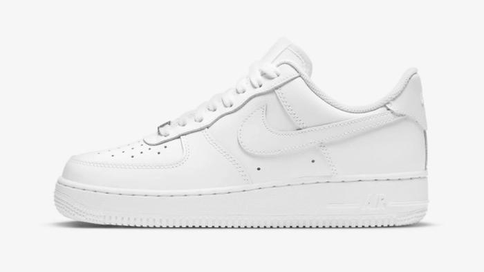 Best Air Force 1 '07 Low "White" product image of an all-white leather sneaker.