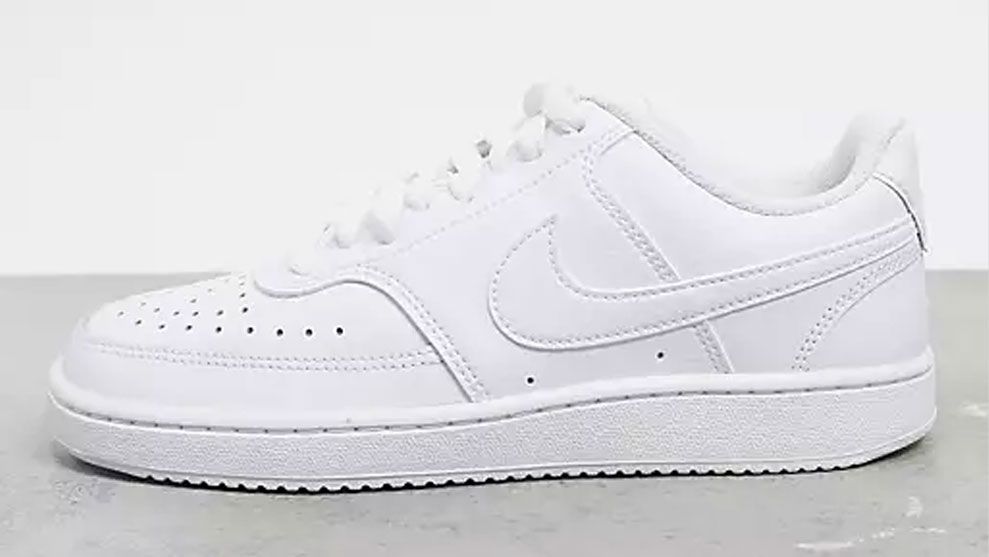 nike air forces vs court vision