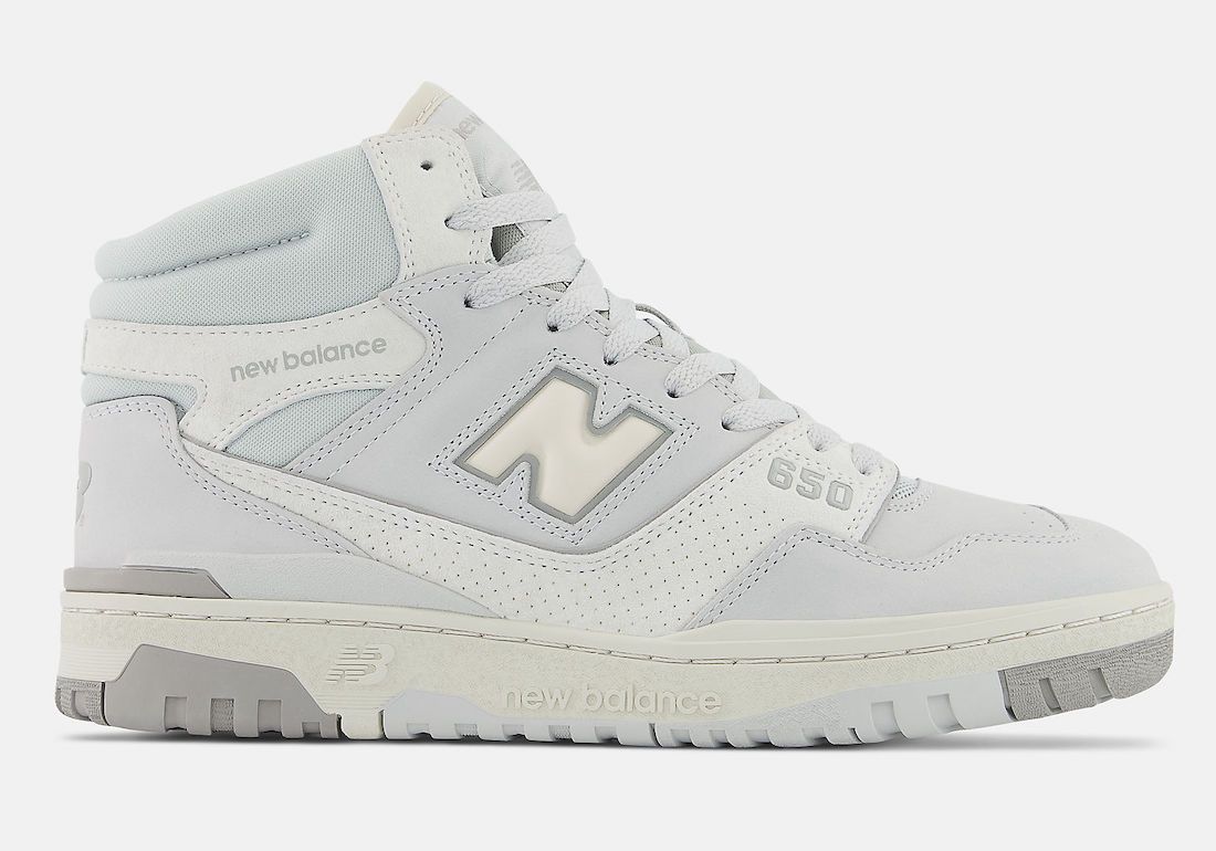 New Balance 650R "Light Aluminum" shoes with soft leathers and mesh materials with perforated overlays and signature puff and stitch collar