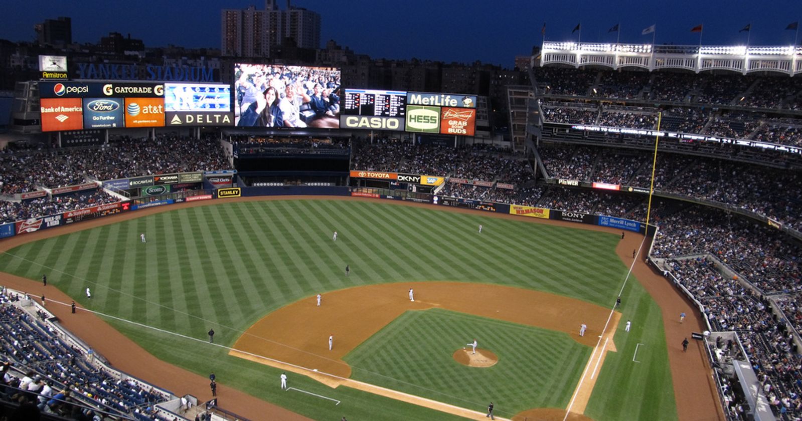 MLB: Old Yankee Stadium sits in shadow of new ballpark - Deseret News