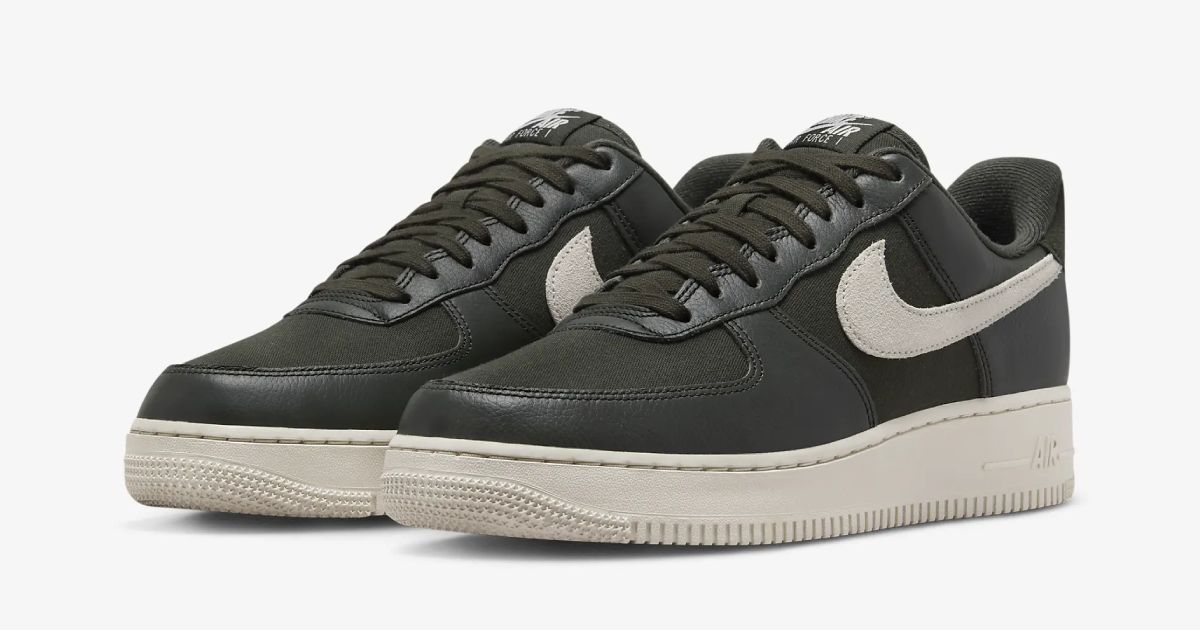 Sequoia-coloured Air Force 1 Lows featuring light orewood brown Swooshes and midsoles.