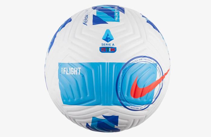 Latest news on footballs Nike product image of a white ball with blue details and Serie A branding.