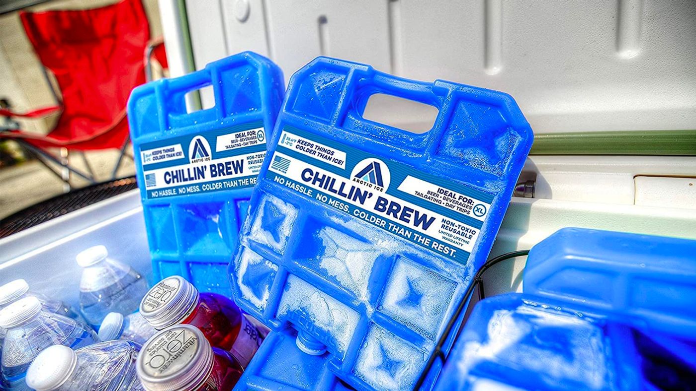 Do freezer packs last longer than ice?