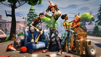 Fortnite characters posing for a picture - Fortnite Matchmaking Error