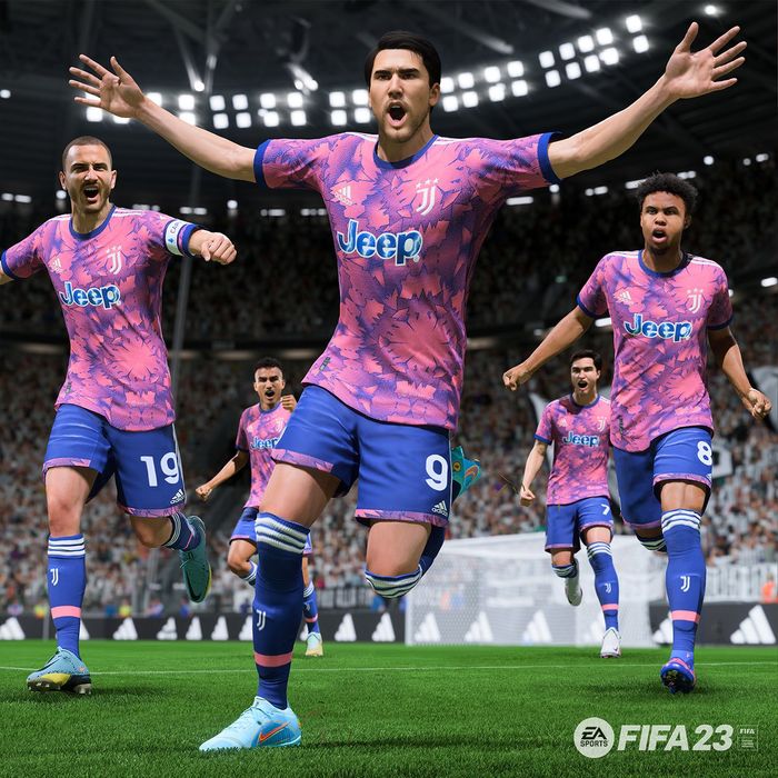 Juventus in their pink third kit - FIFA 23 lag