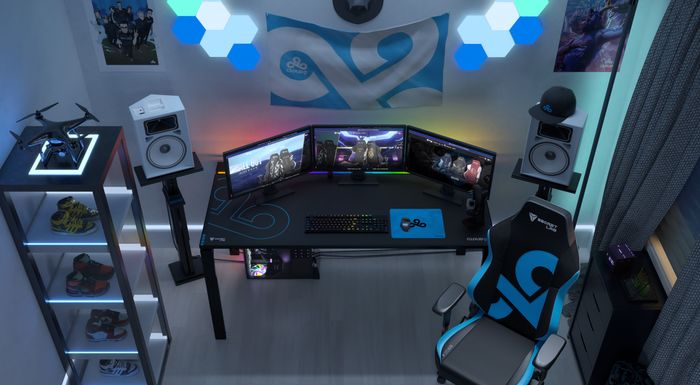 SecretLab gaming setup - are gaming desks worth it