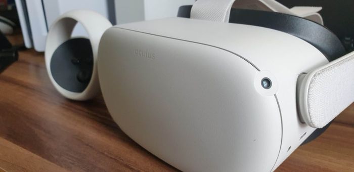 Oculus Quest 3 Oculus Quest Headset and controller