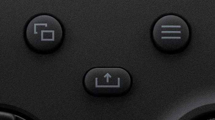 How the Xbox Series X/S Controller Share Button Works - IGN